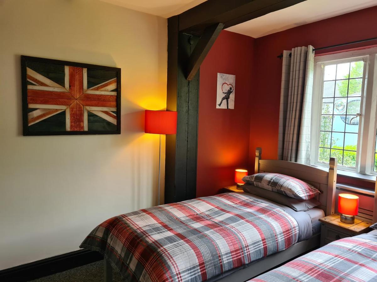 Tudor Lodge Hotel Nottingham Esterno foto