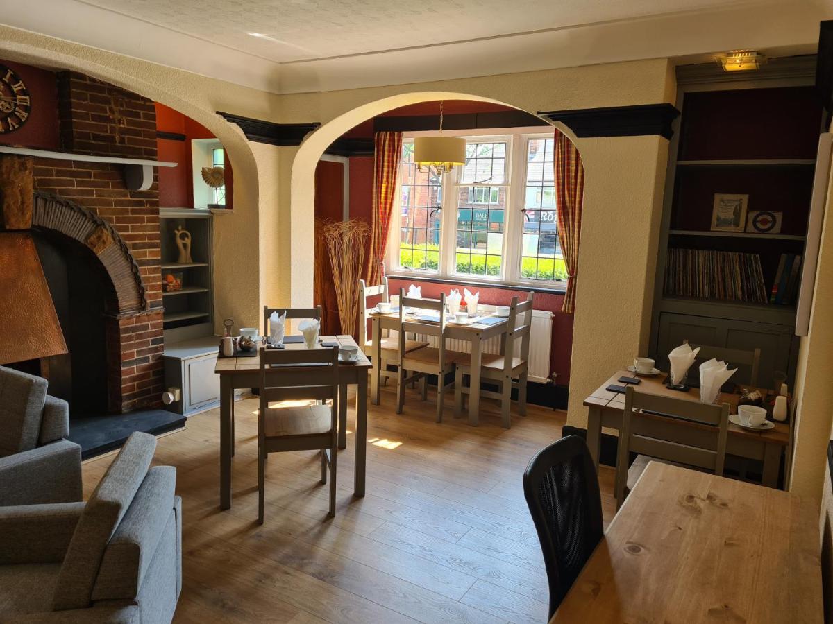 Tudor Lodge Hotel Nottingham Esterno foto